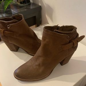 Dolce Vita ankle boots Nubuck